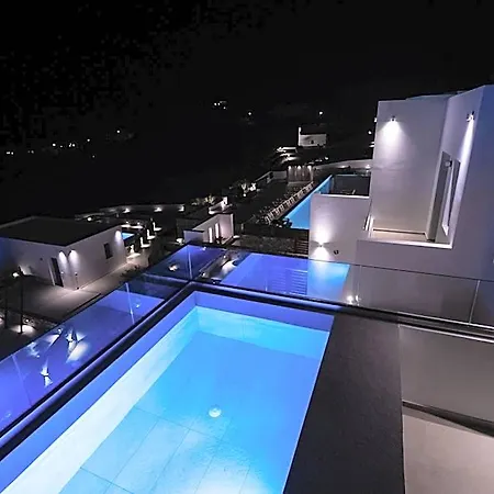 Kouros Blanc & Hotel