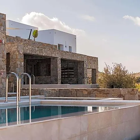Kouros Blanc & Hotel 5*